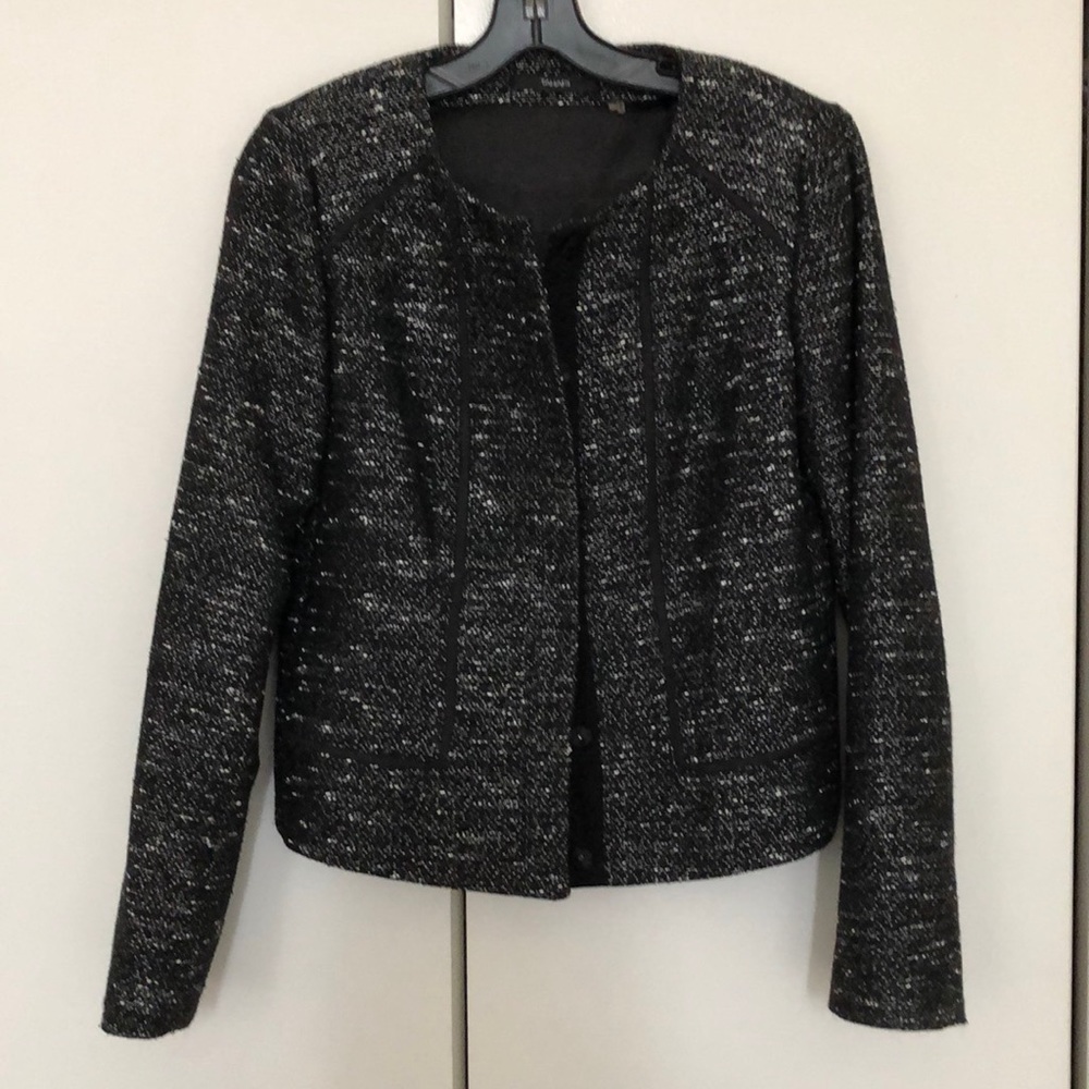 Tahari tweed Jacket
